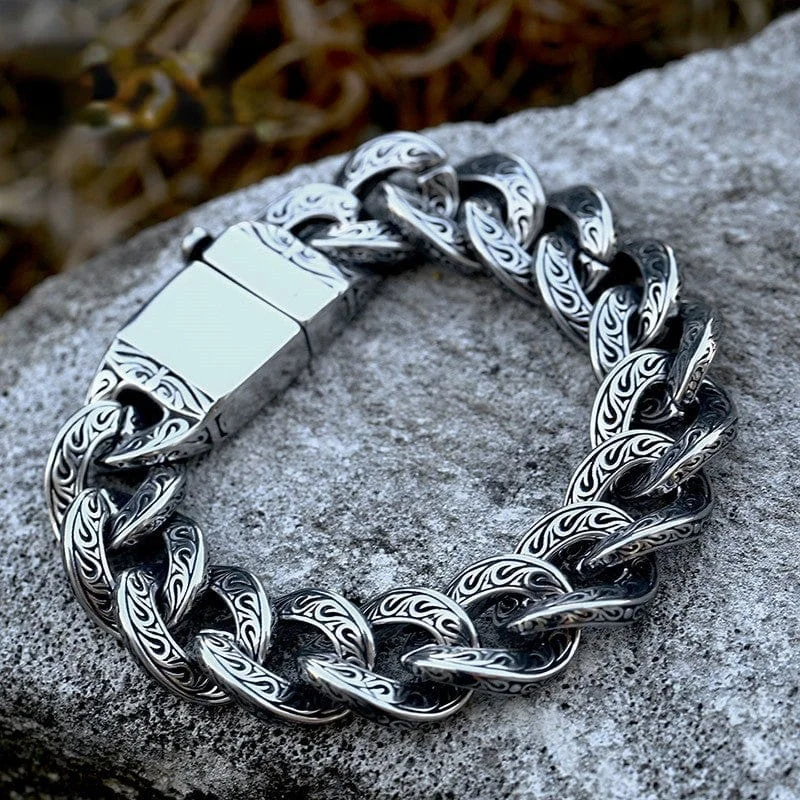 luxurious diamond bracelets -Men's Punk Twisting Buckle Bracelet