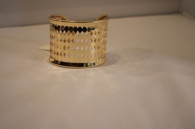 Gold Open Wire Cuff