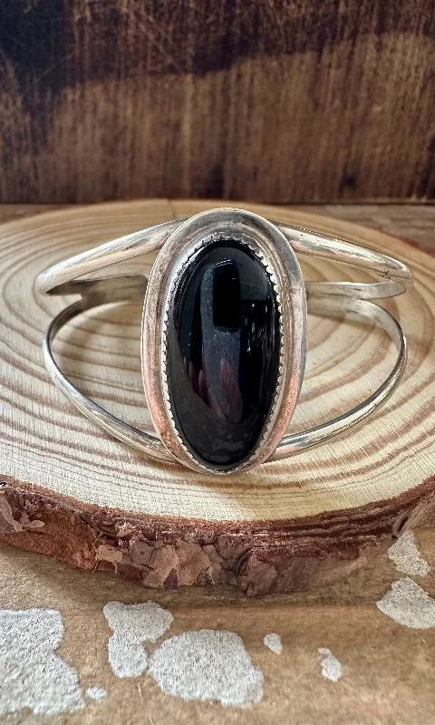 silver cuff bangles -SINGLE STONE ONYX Cuff 18g