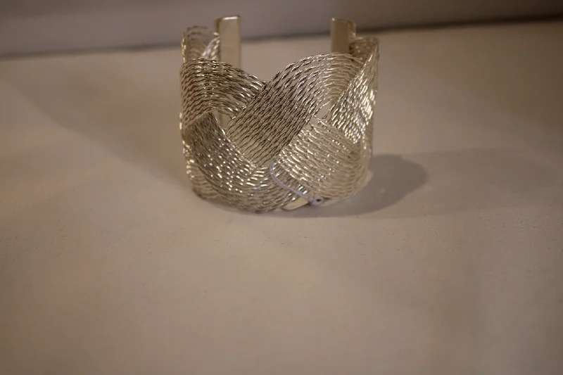 Silver Wire Cuff