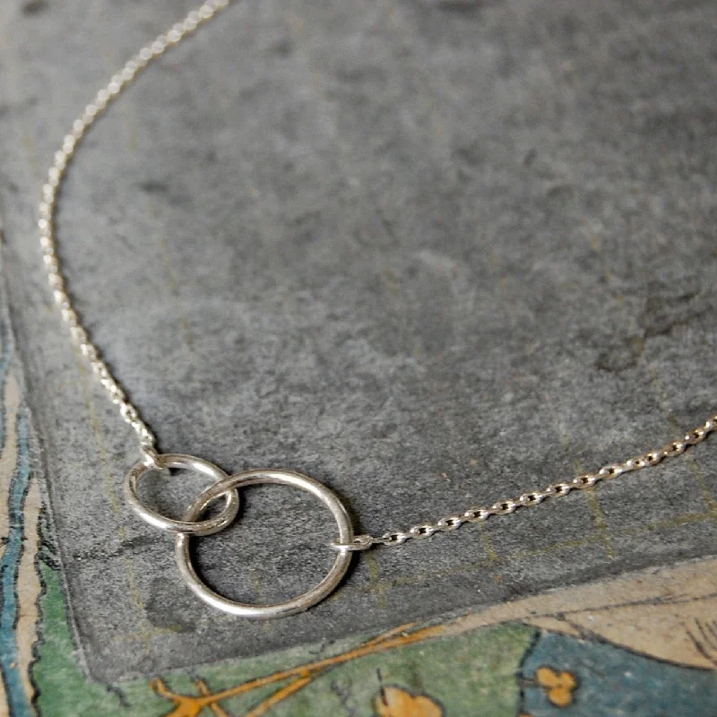 meaningful necklaces for women -'two rings' necklace | 925 silver