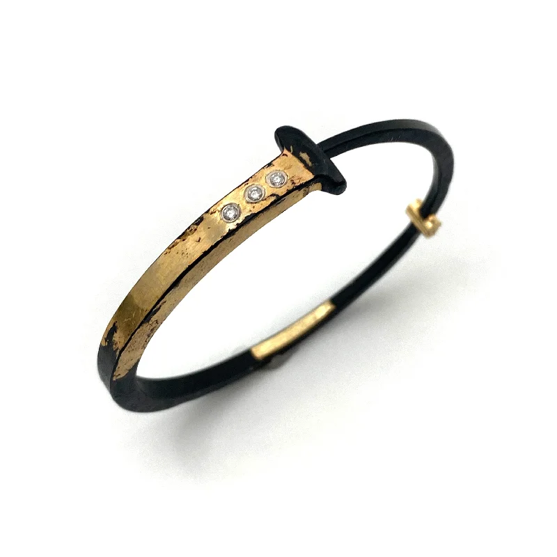 leather bracelets for women -3 Stone Splash Nail Bracelet