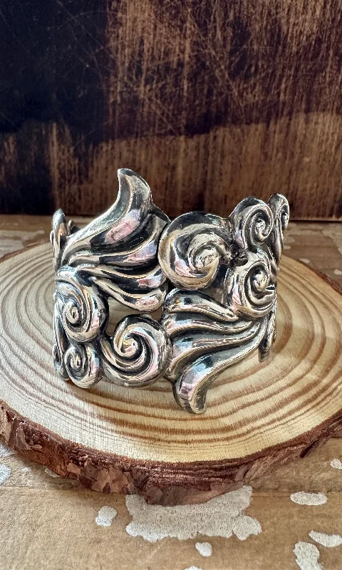 stackable bracelets for women -ALFREDO VILLASANA VINTAGE 50s Mexican Taxco Silver Cuff