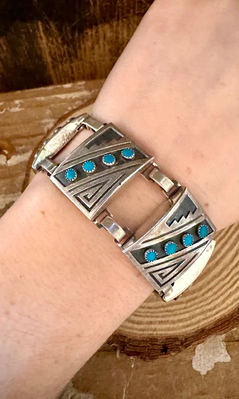 beautiful gemstone bangles -TURQUOISE LABYRINTH 1940s Sterling Silver Bracelet