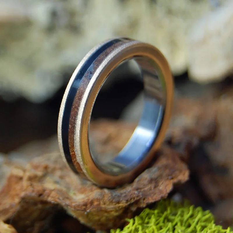 beautiful engagement rings -Onyx Redwood Bronze Ii | Women's Onyx Stone, Redwood & Bronze Wedding Ring