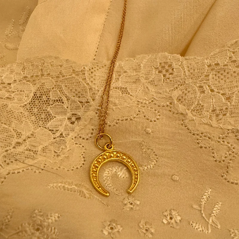 women’s necklace jewelry -‚Crescent bohemian moon'  | 925 Silver goldplated