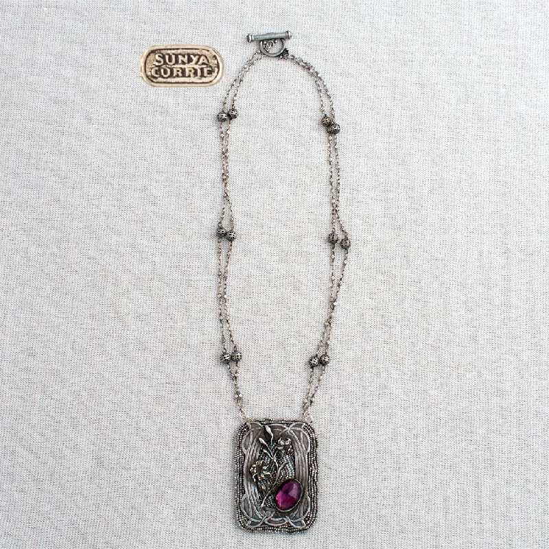 designer necklaces for women -Beaded Antique Buckle with Silver Chain Necklace