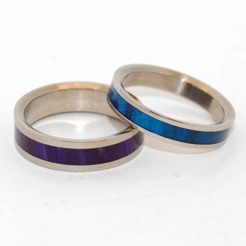 matching engagement rings -Purpura Hyacinthum | Blue Resin & Purple Resin - Unique Wedding Ring Set